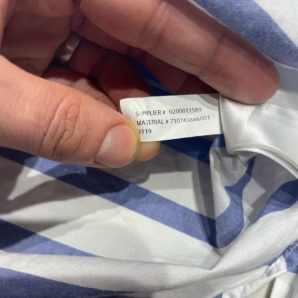 Polo Ralph Lauren Large Classic Fit "No-Tuck" Oxford Cloth Button Down Shirt - Picture 4 of 16